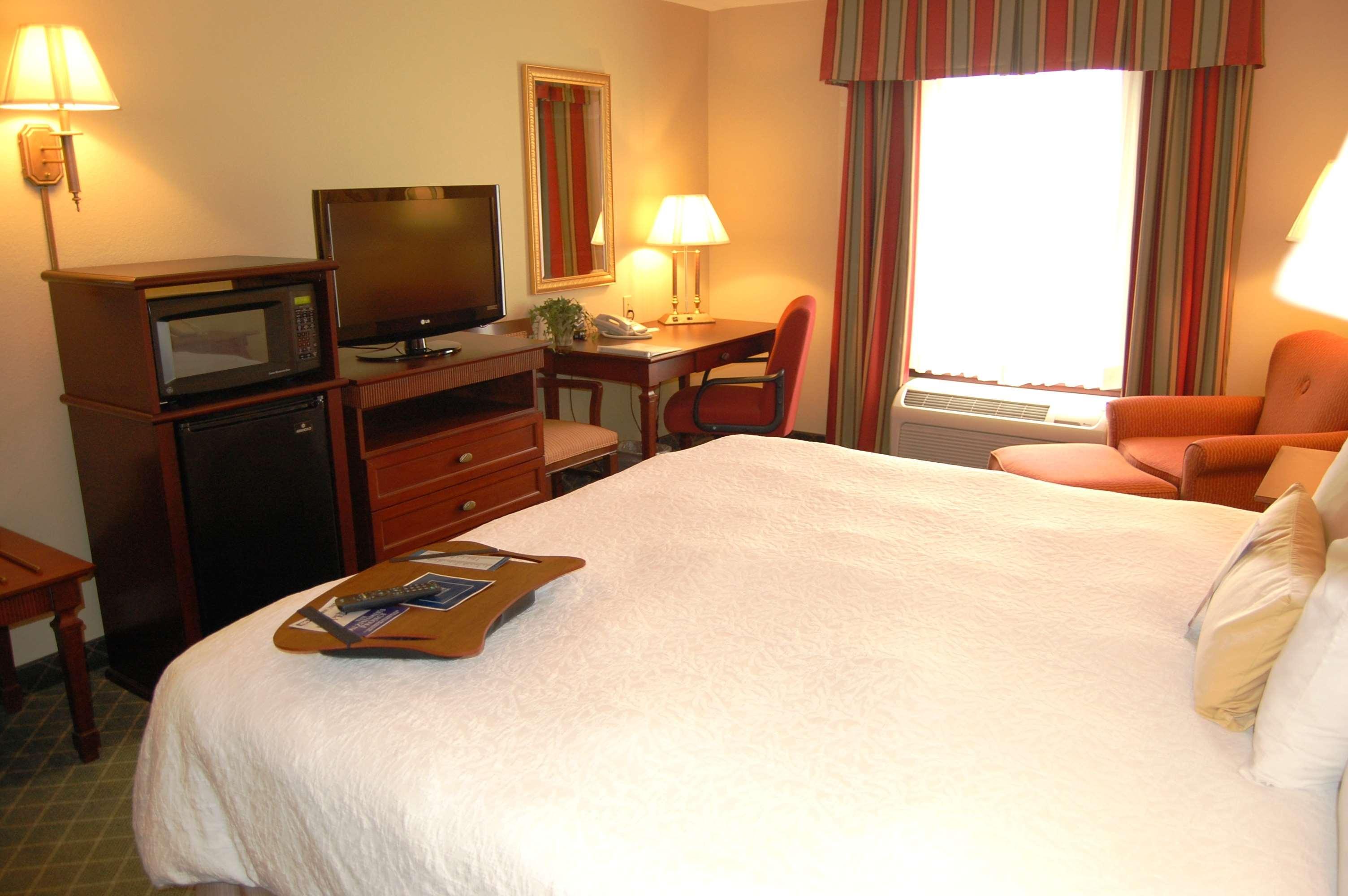 Hampton Inn Stow Exterior photo