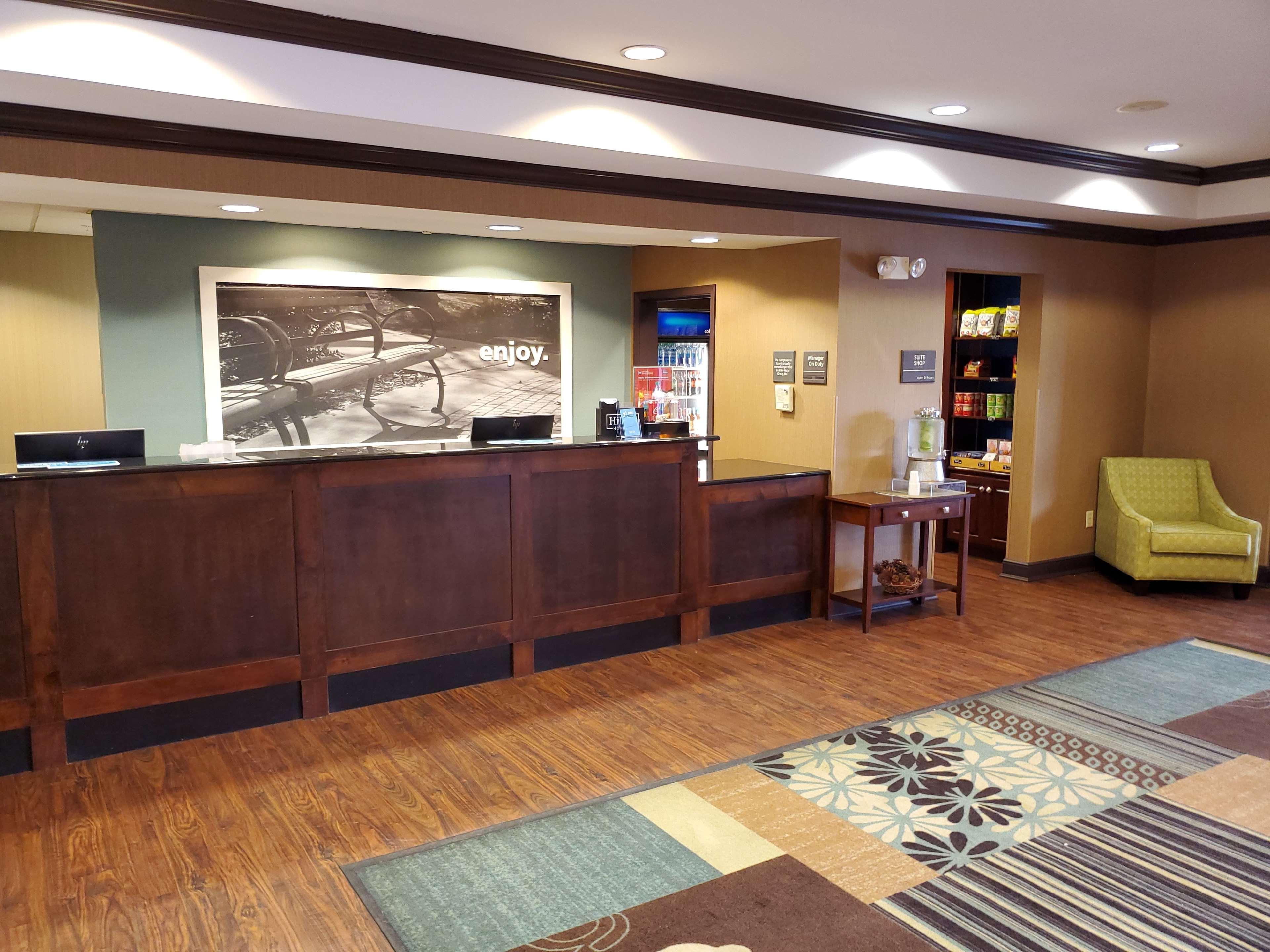 Hampton Inn Stow Exterior photo