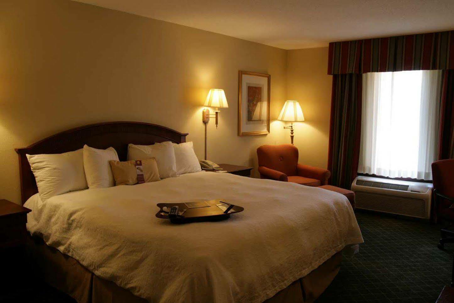 Hampton Inn Stow Exterior photo