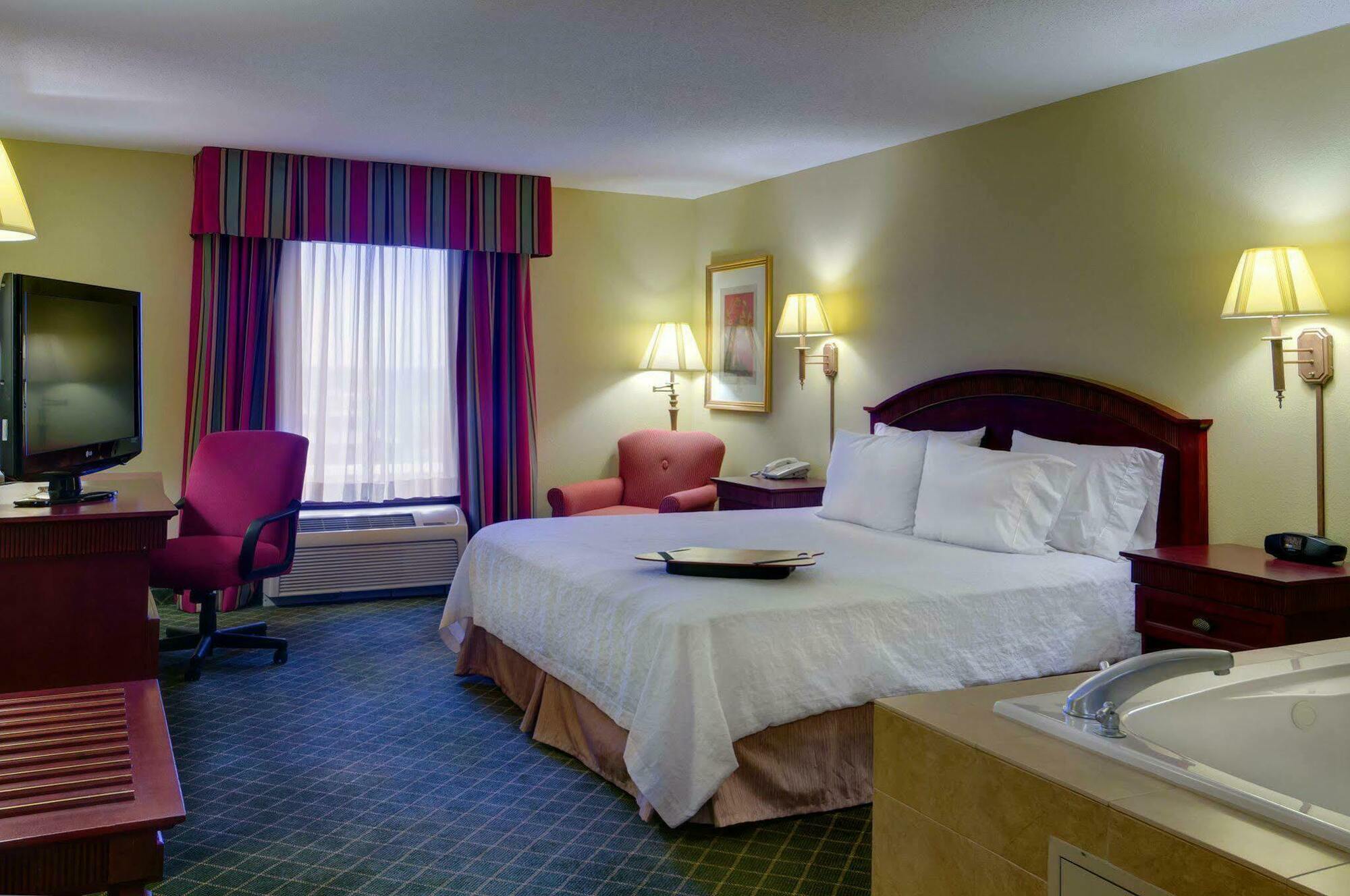Hampton Inn Stow Exterior photo
